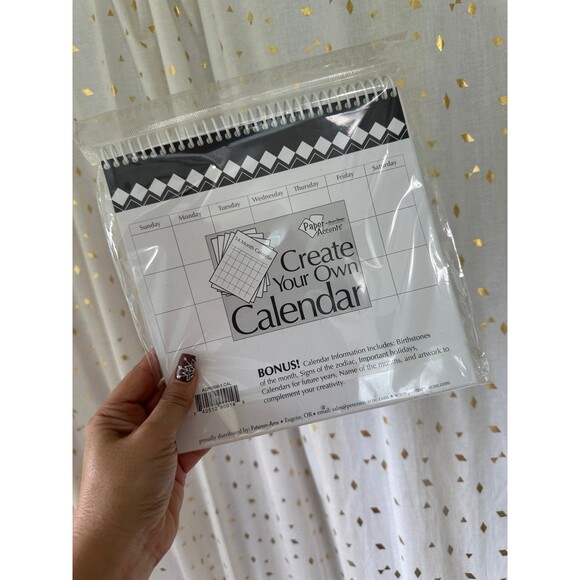 4 Paper Accents NIP DIY 14 Month Create Your Own Calendar Acid Free Spiral Bound - Picture 4 of 4